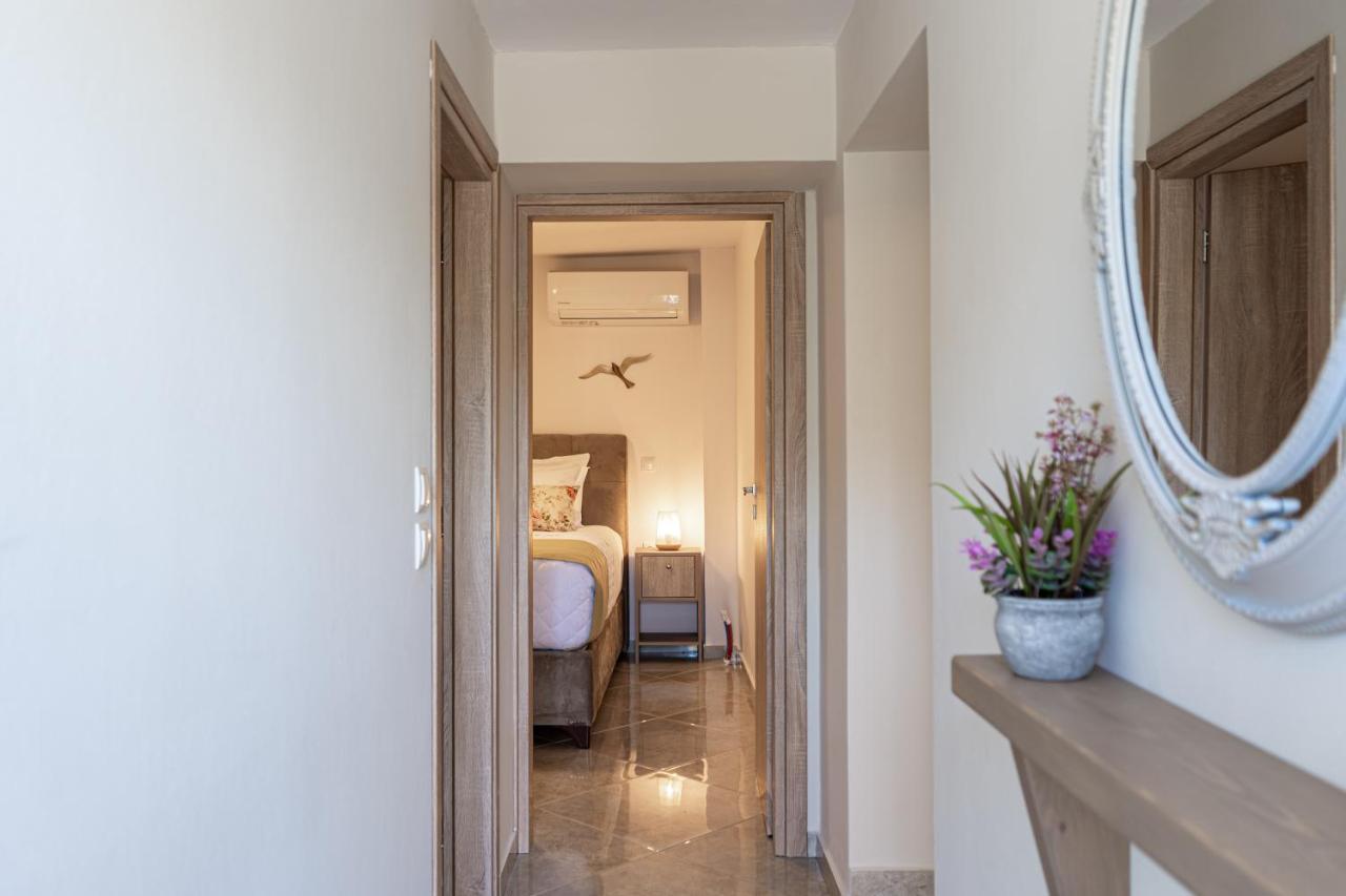 הוילה Angouselianá Casa Kastella, Private Jacuzzi & Bbq Facilities! מראה חיצוני תמונה
